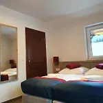 ホームステイ Roma Przy Wyciagu Na Szrenice