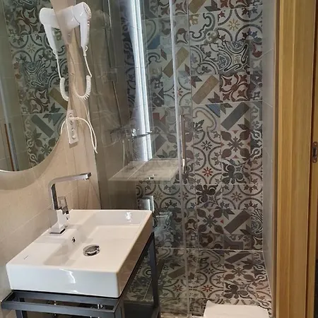 Roma Przy Wyciagu Na Szrenice Schreiberhau