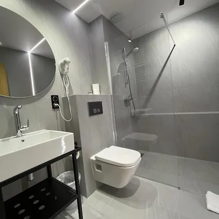 Roma Przy Wyciagu Na Szrenice Privatunterkunft *