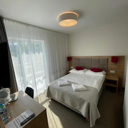 Roma Przy Wyciagu Na Szrenice