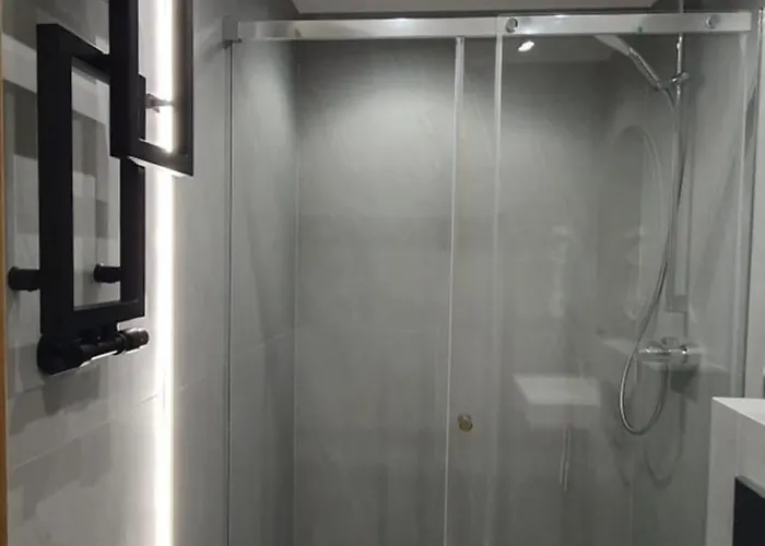 Roma Przy Wyciagu Na Szrenice Schreiberhau